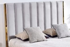 Lit 160x200 Cm Avec Coffre De Rangement Et Tête De Lit Velours Gris Et Laiton Pika -Magasin De Meubles De Chambre À Coucher lit 160x200 cm avec coffre de rangement et tete de lit velours gris et laiton pika 685611