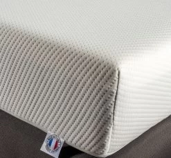 Matelas 140x200 Cm En Mousse à Mémoire De Forme Gel Azeo - 21 Cm -Magasin De Meubles De Chambre À Coucher matelas 140x200 cm en mousse a memoire de forme gel azeo 21 cm 3701030129552 1242341
